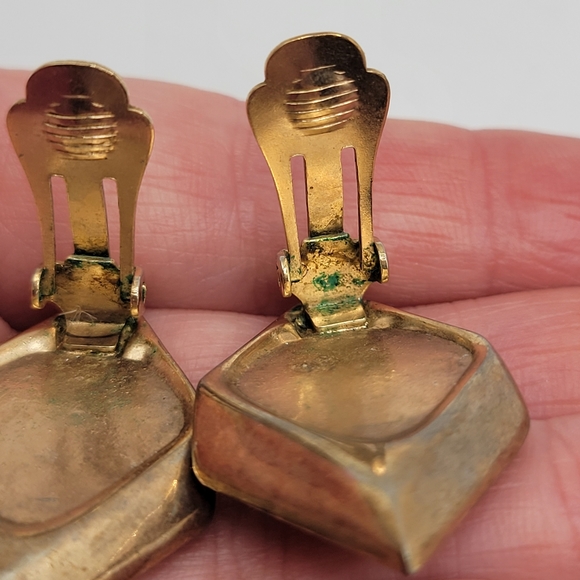 VTG Crown Trifari "Invisibly Set" Rhinestone Clip-on Earrings | SIGNED | HTF - Picture 7 of 9